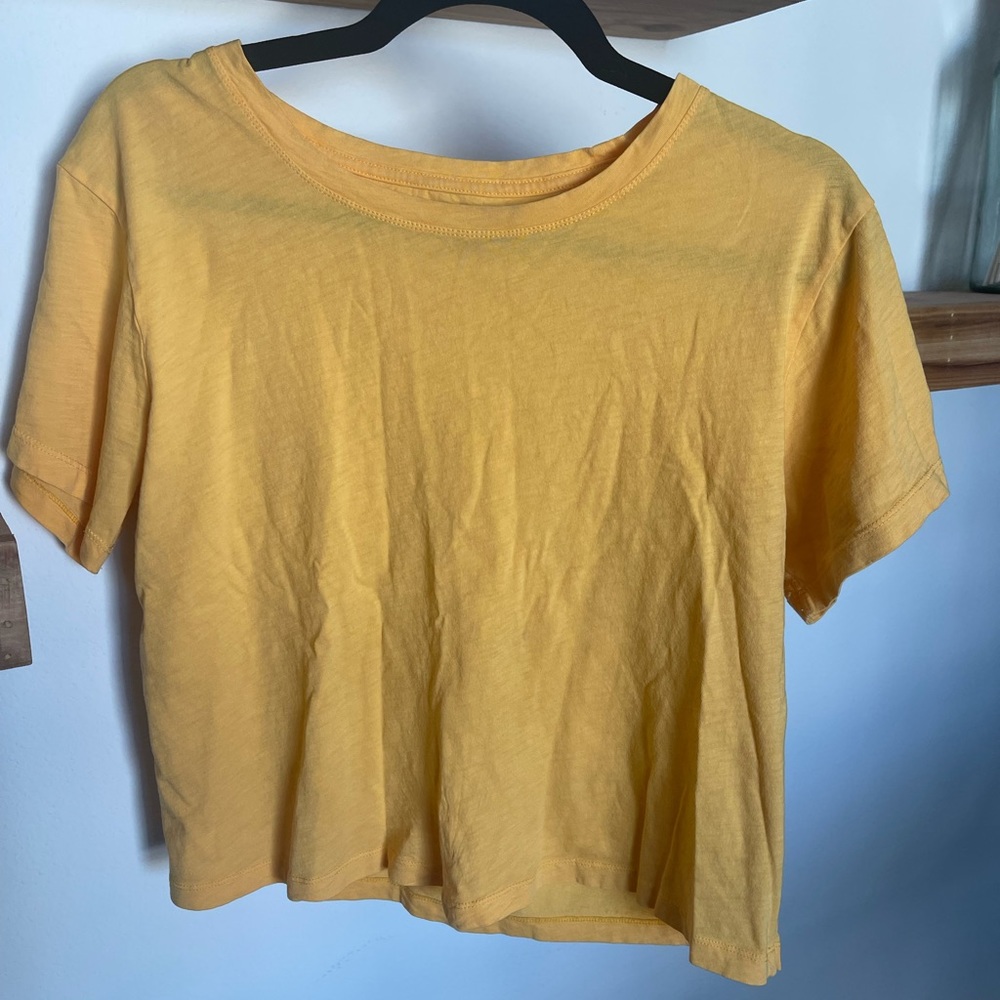 Athleta yellow/ marigold crop tee Sz Large. Worn a handful of times - like new!